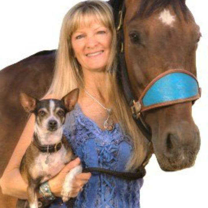 Tina Wright's avatar